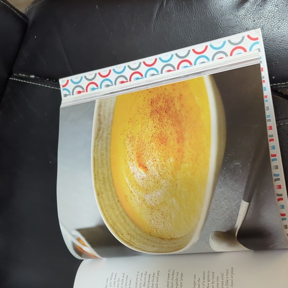 New York Times Bestseller The Whole30 Hardcover Book - Picture 7 of 8